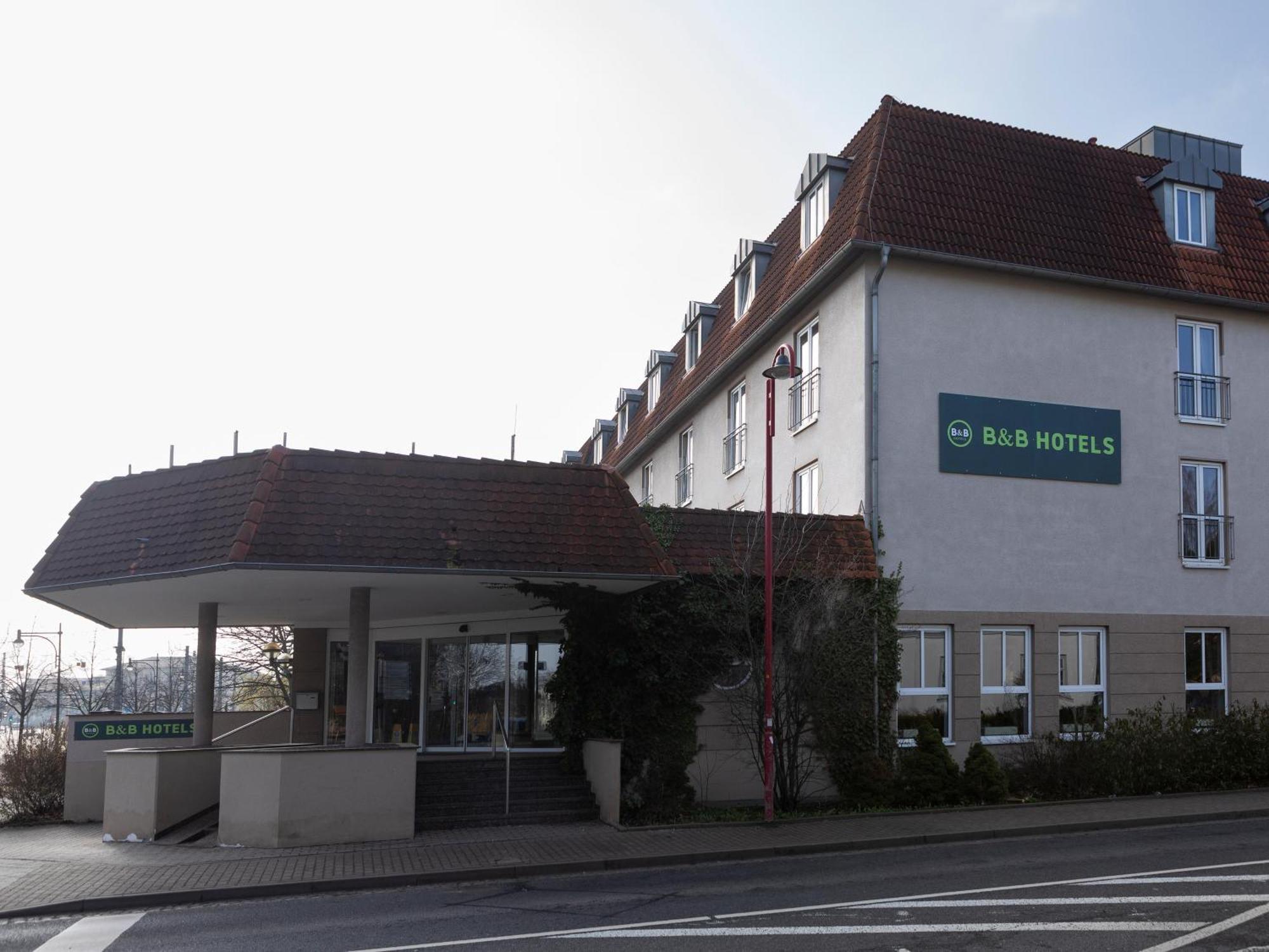 B&B Hotel Gotha-Hbf Exterior photo